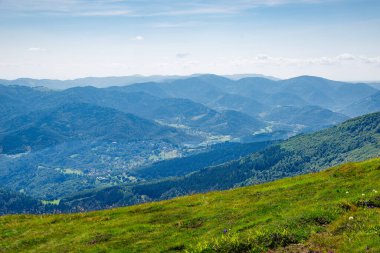 Grand Ballon, Vosges Dağları 'nın en yüksek zirvesi.