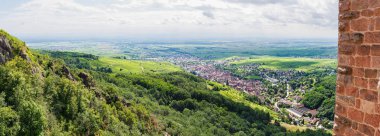 Ribeauville Panoraması Yazın çekildi