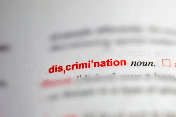 Ορισμός Των Διακρίσεων Στη Σελίδα Λεξικού — Φωτογραφία Αρχείου