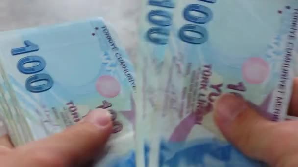 Jemand Der Die Türkische Lira Zählt Nahaufnahme Der Türkischen Papierwährung — Stockvideo