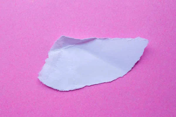 Белая Бумага Розовом Копировальным Местом Порванный Бумажный Фон — стоковое фото