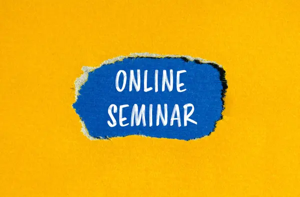 Online Seminar Woorden Geschreven Gescheurd Geel Papier Met Blauwe Achtergrond Stockfoto