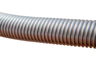 Şeffaf arkaplanda plastik gri boru