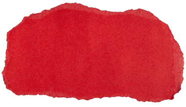 Saydam arkaplanda yırtılmış kırmızı kağıt parçası, kağıt yırtılması tasarım ögesi