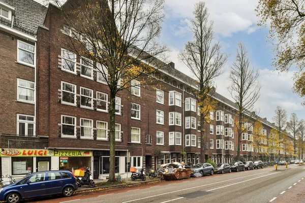 Amsterdam April 2021 Auto Geparkeerd Aan Kant Van Weg Voor — Stockfoto