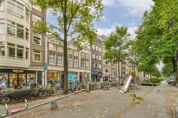 Amsterdam Netherlands April 2021 City Street Many Bicycles Parked Sidewalks — Stock Photo, Image