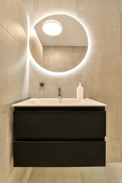 Bathroom Sink Mirror Wall Next Illuminated Light Sink — Stock Photo, Image