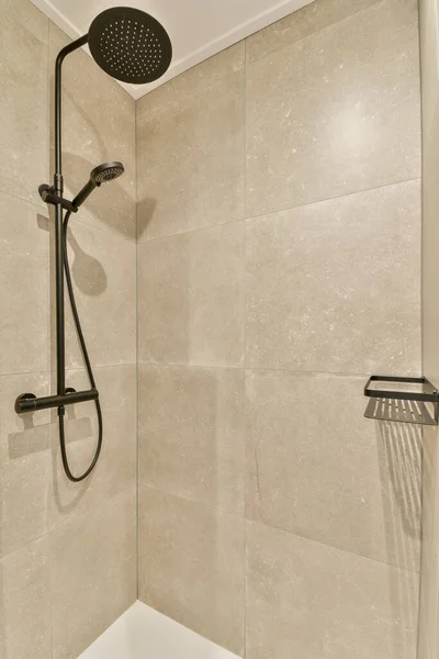 Sprcha Která Čistá Připravená Použití Pro Vany Vašem Domě Nebo — Stock fotografie