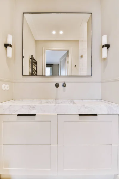 Bathroom White Cabinets Marble Counter Tops Vanity Top Large Mirror — Stock Photo, Image