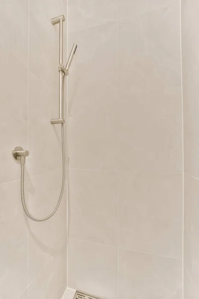 Een Douche Die Schoon Klaar Worden Gebruikt Voor Badkamer Renovatie — Stockfoto