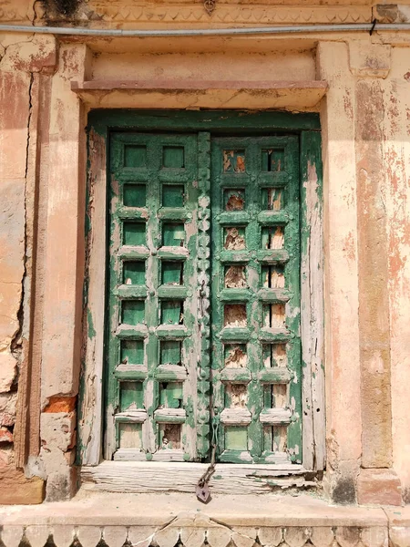 Ramnagar Fort Hindistan'da Varanasi, Ganj kıyısında.