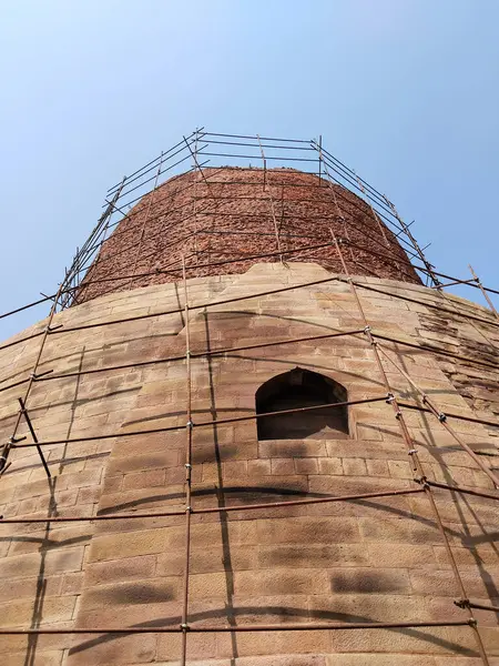Dhamekh Stupa Panchaytan Temple Ruins Sarnath Varanasi India Landmarks History — Stock Photo, Image
