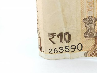Beyaz arka planda izole edilmiş 10 rupi banknot. Hindistan para birimi banknotu