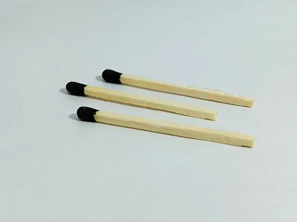 Tre Matcher Stick Isolerad Vit Bakgrund — Stockfoto
