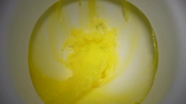 Dirty Yellow Water Pouring White Toilet Slow Motion — Wideo stockowe