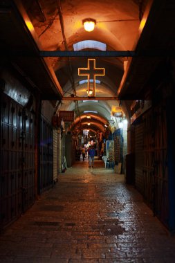 Kudüs eski şehir, market tezgahları, gece görüşü, İsrail