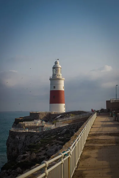 Atlantik Okyanusu kıyısındaki deniz feneri, Cebelitarık
