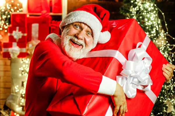Papai Noel Barbudo Com Presente Natal Férias Ano Novo Preparando — Fotografia de Stock
