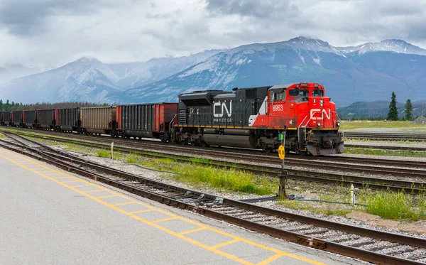 Jasper Alberta Canada July 2020 Canadian National Rail Train Engine — Stok fotoğraf