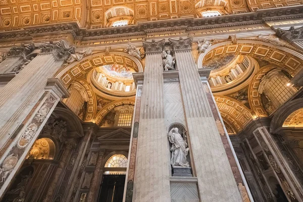 Extravagant Interior Saint Peter Basilica Home Roman Catholic Church Vatican — Stock Photo, Image