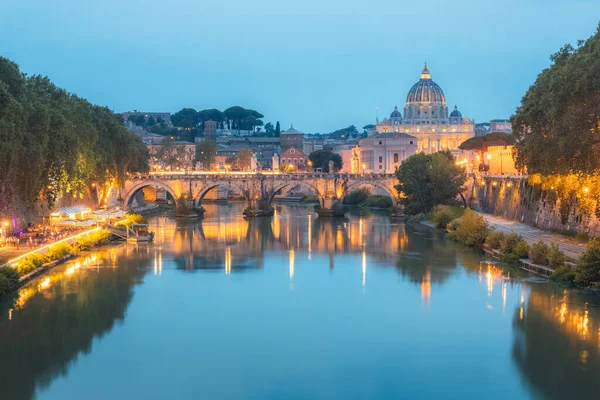 Sceninc Twilight View Saint Peter Basilica Vatican City Ponte Vittorio — Stock Photo, Image
