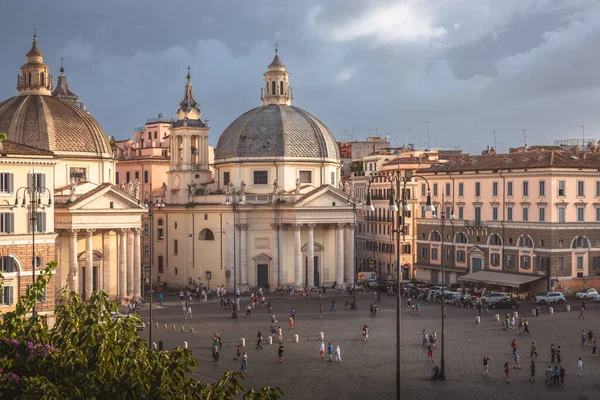 Roma Agosto 2023 Moody Suggestiva Veduta Del Paesaggio Urbano Sulle Foto Stock