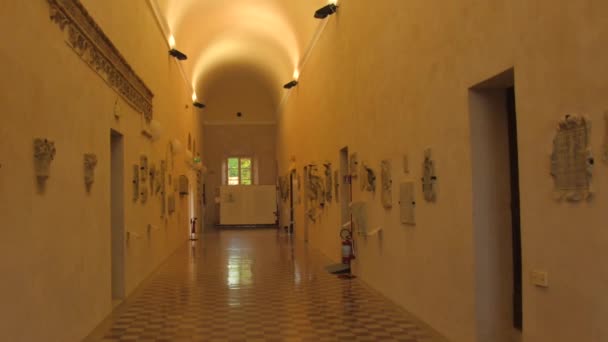 Hermosa Foto Del Pasillo Techo Interior Famosa Biblioteca Malatestiana Cesena — Vídeo de stock