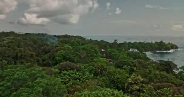Bocas Del Toro Panama Aerial Elevation Drone Flyover Paunch Reveal — Stock Video