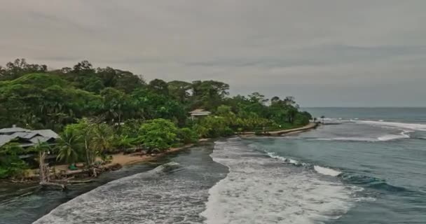Bocas Del Toro Panama Aerial V13 Low Level Flyover Big — стокове відео