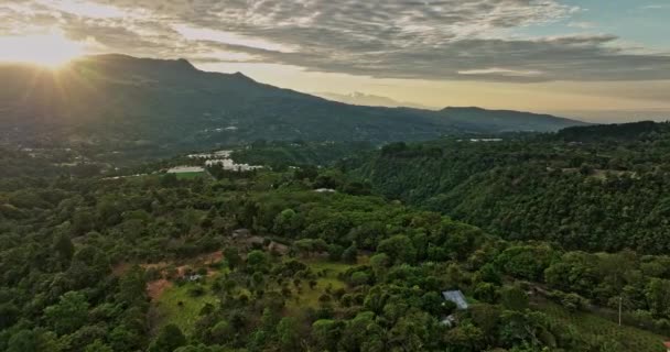 Boquete Panamá Aerial V15 Sobrevolando Bosque Selvático Los Naranjos Capturando — Vídeos de Stock