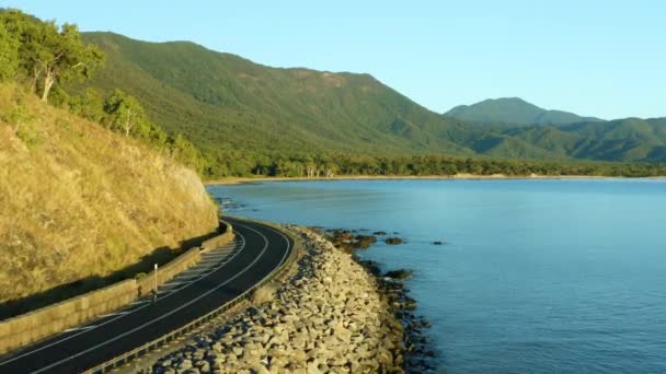 Landschaftlich Reizvolle Küstenstraße Queensland Fahrradtour Rund Den Captain Cook Highway — Stockvideo