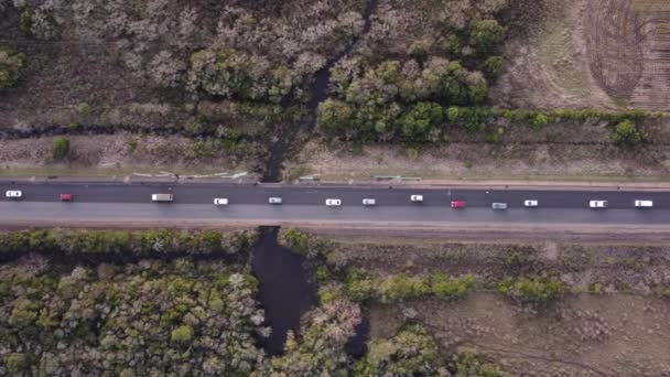 Trafikstockning Vid Gränsen Till Uruguay Sydamerika Antenn — Stockvideo