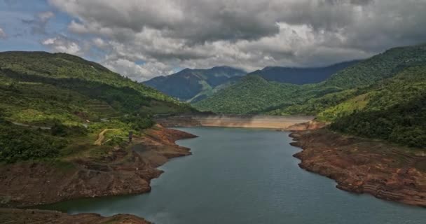 Hornito Panama Aerial Cinematic Drone Reverse Flyover Fortuna Reservoir Dam — Stock Video