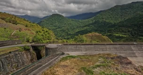 Hornito Panamá Aerial Cinematic Flyover Edwin Fabrega Dam Wall Capting — Vídeo de Stock