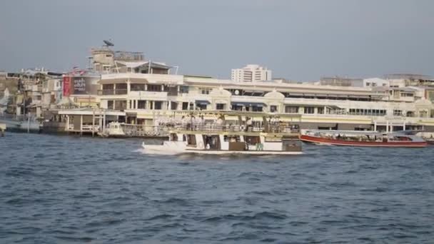 Dinner Cruise Sailing Wavy Ocean Bangkok Thailand Tracking Shot — Stock Video