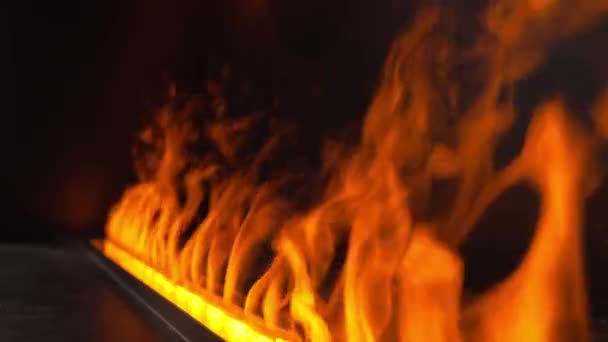 Fürdő Belsejében Lévő Elektromos Kandallóból Származó Tűz Közelsége — Stock videók