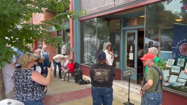 Liberty Missouri 2022 Clay County Günleri Sırasında Çalan Müzisyen — Stok video