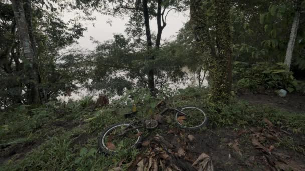 Old Bicycle Left Forest Amazon Rainforest Ecuador Wide — Stock Video