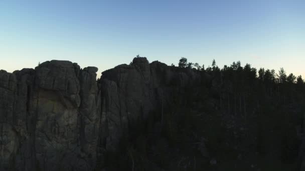 南达科他州州立公园上空出现了戏剧性的上升和镜头 — 图库视频影像