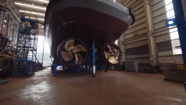 Barco Taller Astilleros Industria Construcción Naval Primer Plano Hélice Del — Vídeo de stock