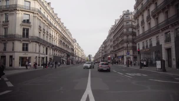 Doprava Rue Rennes Paříži Široký Záběr — Stock video