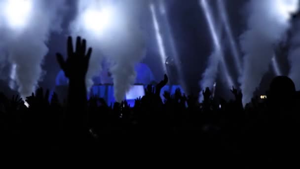 Silhouette Mani Pubblico Folla Persone Godendo Concerto Applaudendo Applausi Mani — Video Stock