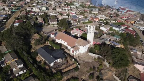 Parroquia Nuestra Seora Asuncin Las Cruces Kościół Pochodzi Powietrza Plaży — Wideo stockowe