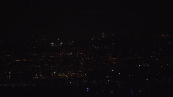 高層ビルから見る夜景花火大会 — ストック動画