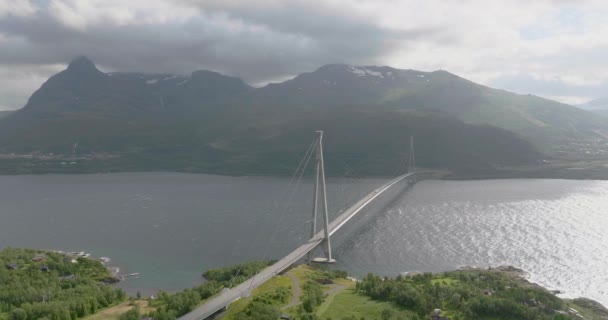 노르웨이하얼 갈랜드 다리의 — 비디오