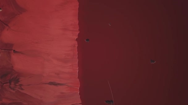 ドイツのシュターデ近くの赤い泥 産業廃棄物 空中展望台の真上 — ストック動画