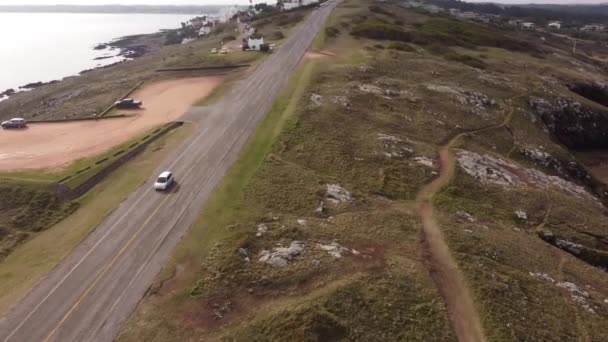 Voiture Conduisant Sur Route Côtière Long Péninsule Punta Ballena Punta — Video