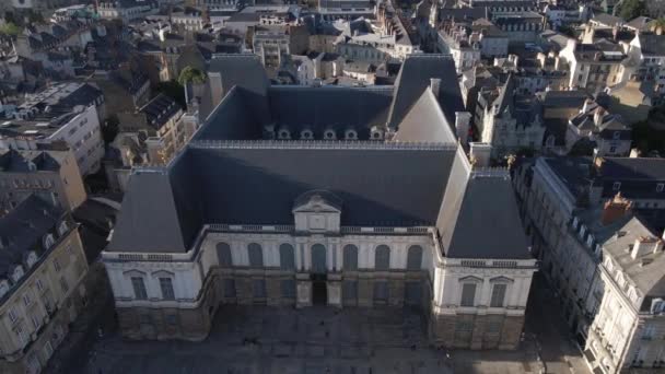 Parlement Breton Centre Ville Rennes France Aérien Inclinaison Vers Arrière — Video