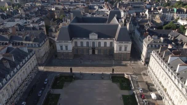 Rennes Şehir Merkezindeki Brittany Parlamentosu Fransa Hava Geri — Stok video