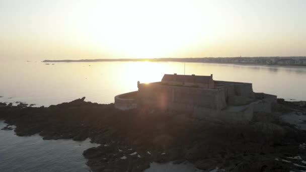 Fort Petit Bei Sonnenuntergang Saint Malo Bretagne Frankreich Seitwärts Aus — Stockvideo